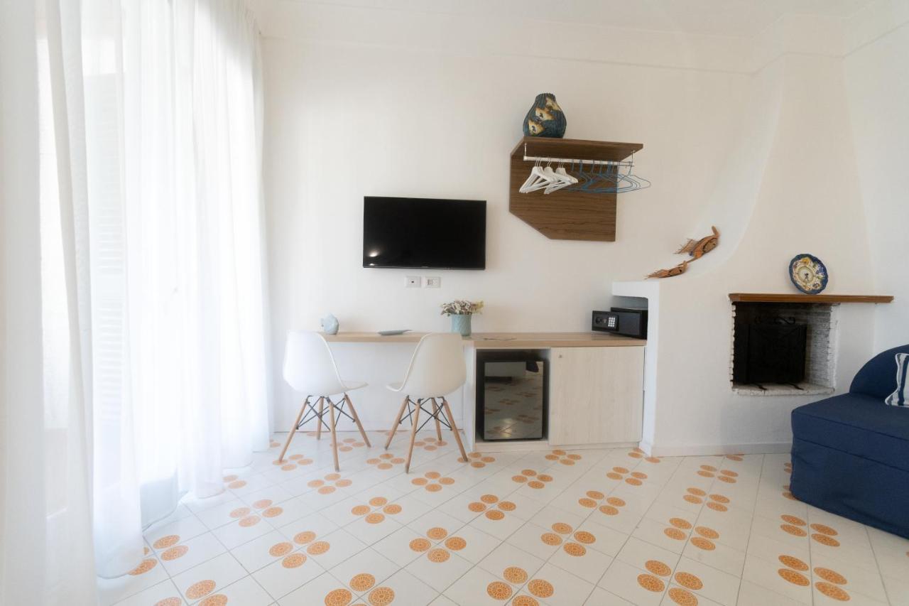 Estate4Home - Niko'S Apt Positano Buitenkant foto